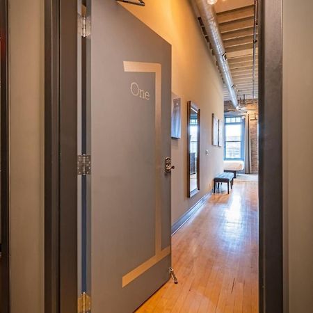 Hip Urban Loft - Small Town Charm - 124 Lofts #1 West Dundee Exteriör bild