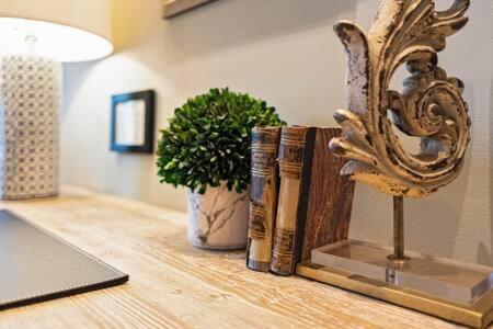 Hip Urban Loft - Small Town Charm - 124 Lofts #1 West Dundee Exteriör bild