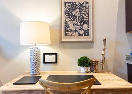 Hip Urban Loft - Small Town Charm - 124 Lofts #1 West Dundee Exteriör bild